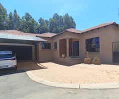 House for sale in Rooihuiskraal North