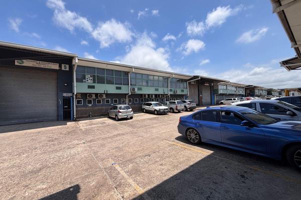 Upside Properties is pleased to offer you the details of the subject property listed in Red Hill, Durban.

Property Specifications:

- ...