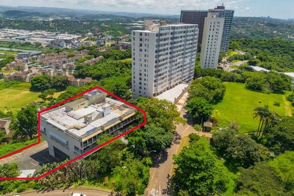 To Let :Prime 2340sqm Office Building  in Morningside, Durban

Secure Your Business Headquarters Today!

An exceptional opportunity to ...