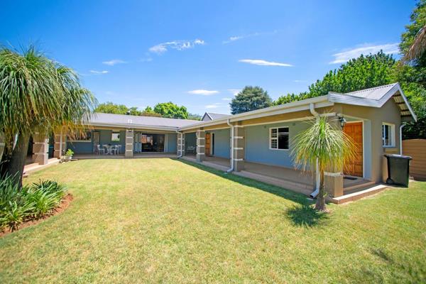 Situated on a spacious erf of approximately 1747sqm, this lovely family home in Rynfield offers ample space, modern amenities, and the ...