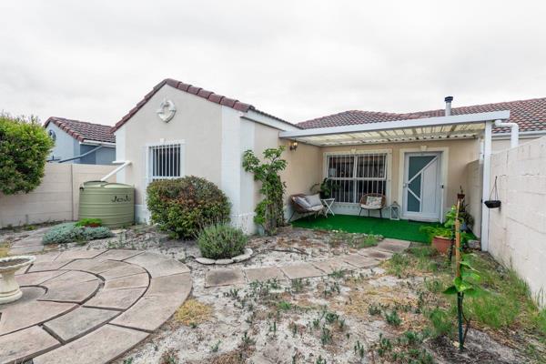 This beautiful 3-bedroom, 2-bathroom home also features a Study; perfect for a home ...