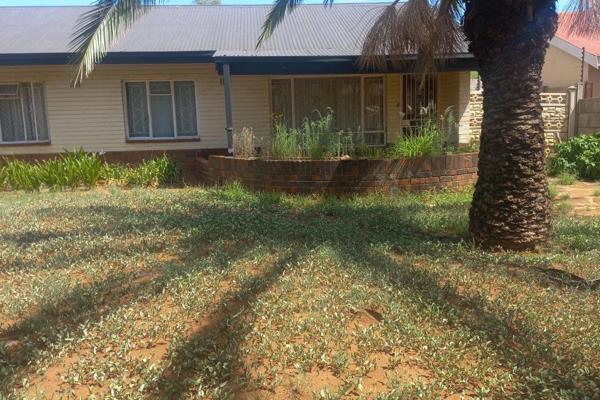 Three bedroom house for sale in West End, Kimberley.
The property features 3 bedrooms (one bedroom with built-in cupboards), a ...