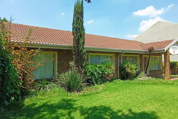 Very well situated three bedroom house for sale in Bester Bronkhorstspruit. The property is well taken care of and has ample of ...