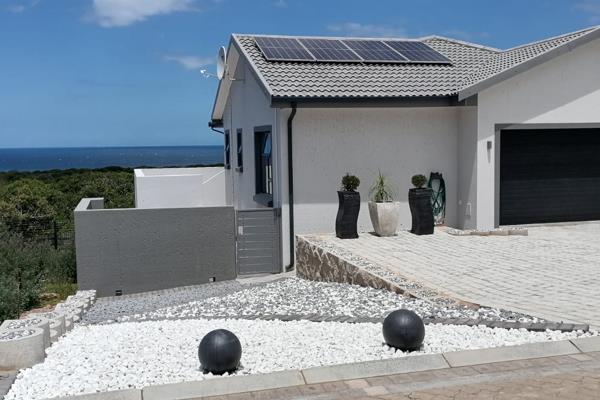 R3,850,000

Exclusive Sole Mandate
 
Ready to move in and fitted with a lot of extras.

Coastal living at its finest in this ...