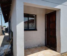 House for sale in Phiri