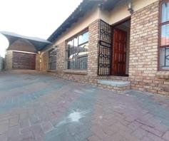 House for sale in Emdo Park