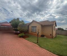 House for sale in Geelhoutpark