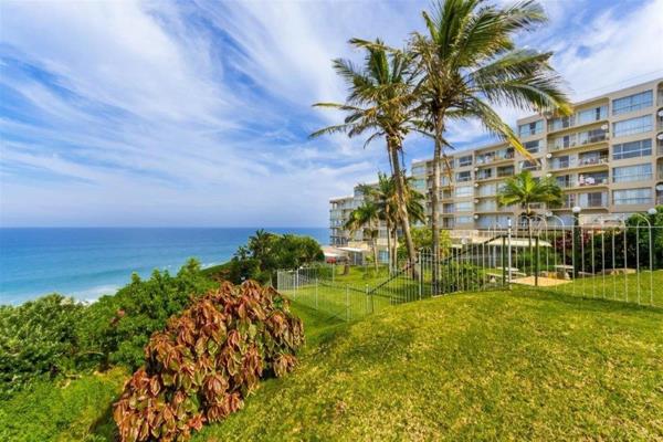 Newly Renovated Penthouse With Uninterrupted 180-degree Ocean Views

This stunning ...