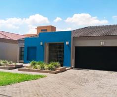 House for sale in Lenasia Ext 2