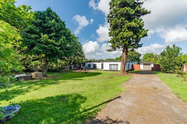 This property offers an incredible opportunity for peaceful country living in the charming area of Monteseel, nestled between Durban ...