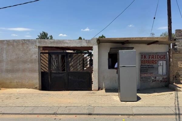 Investment Opportunity in Diepsloot!

R 790,000

Description:

Multi-unit property for sale in Diepsloot, offering a lucrative ...