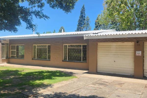 This charming, nearly renovated three-bedroom house in central Standerton offers the perfect blend of comfort and convenience.  Enjoy ...