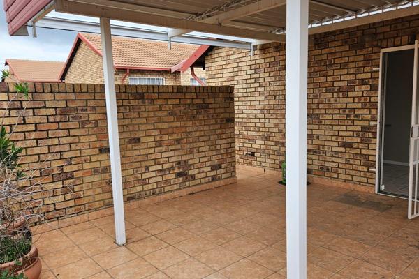 The property is nestled in The Reeds EXT. 1 within close proximity to all main highways, N1, towards Samrand, New Road, Nelmapius and ...