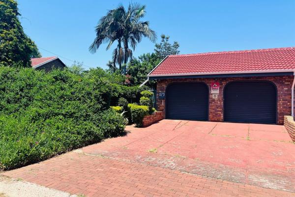 Brought to you Exclusively by Rawson Faerie Glen!

A Beautiful family home situated in the heart of Garsfontein this property will ...