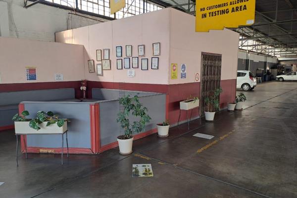 Investment Opportunity: Prime Sectional Title Industrial Building in Benoni

Seize this exceptional investment opportunity to own a ...