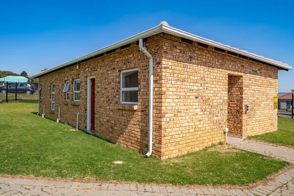 Daveyton Glen in Benoni is located just off the N12 highway on Kingsway Road as you head ...