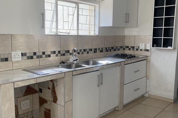 A spacious 2 bedroom apartment to let in Primrose.

This lovely apartment consists of the following;

- 2 Specious Bedrooms with built ...