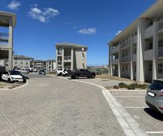 Apartment / Flat for sale in Muizenberg