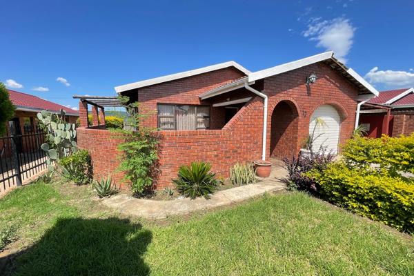 This beautiful 3-bedroom facebrick home is located in a quiet neighborhood. The spacious main bedroom includes an ensuite with both ...