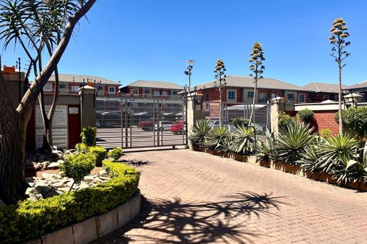 3 Bedroom Townhouse for sale in Booysens