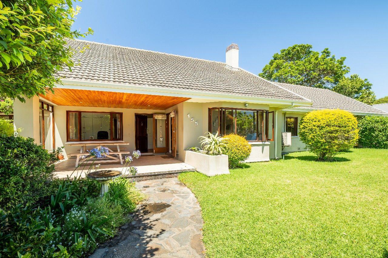 Photo of 4 Bedroom House to rent in Leisure Isle