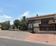 House for sale in Laudium