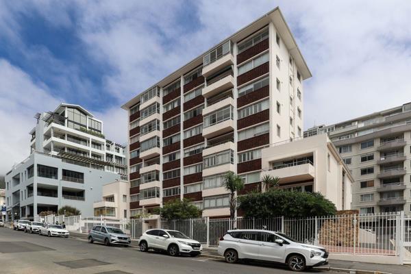 Within a minute&#39;s walk to the iconic Promenade and amenities in the Sea Point area, this spacious North East facing apartment is ...