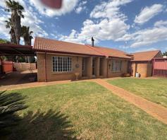 House for sale in Randpoort