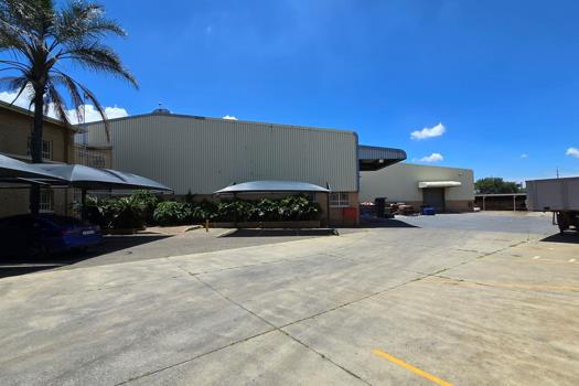 Industrial Property to rent in Spartan