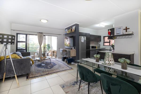 Cozy &amp; Contemporary Apartment in Greenstone Hill – Your Perfect lock up and go!

Prime Location in a Secure Estate: Located within ...