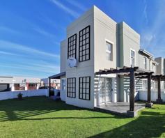 Townhouse for sale in Parsonsvlei