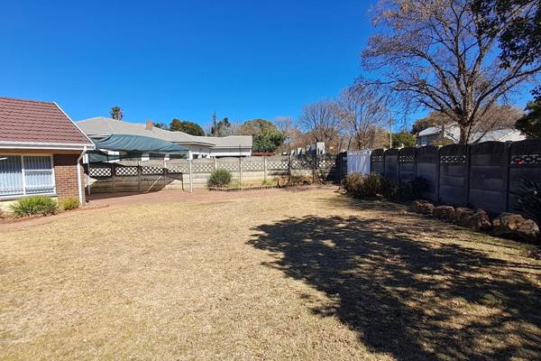 Charming Garden Cottage Retreat

Escape to this serene 1-bedroom garden flat, perfect for those seeking a peaceful retreat in a lush ...