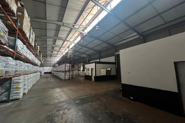 This 4000m2 industrial facility, set on a 20,000m2 stand in Anderbolt, Boksburg ...