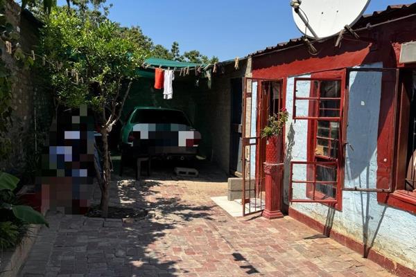 Property for Sale in Diepsloot

R 550,000

Description:

Secure and convenient 2-bedroom RDP home for sale in ...