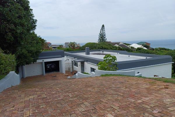 - BEACHVIEW - Beautiful - Modern 2 Bedroom House

- Large Modern open plan kitchen ...