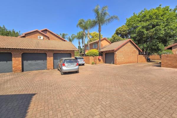 This Property is very popular in Wierda Park in Centurion
The Complex is very neat and ...