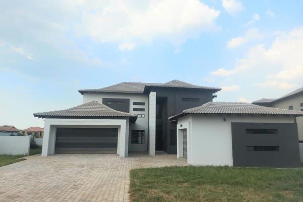 This stunning home offers 5 spacious bedrooms with en-suites and a modern lifestyle in a secure estate. Designed for comfort and ...