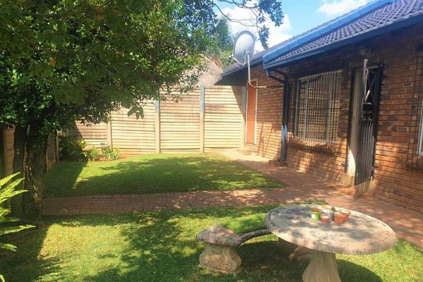 3-Bedroom Townhouse To Let in Rooihuiskraal, Centurion, Gauteng, South Africa by ...