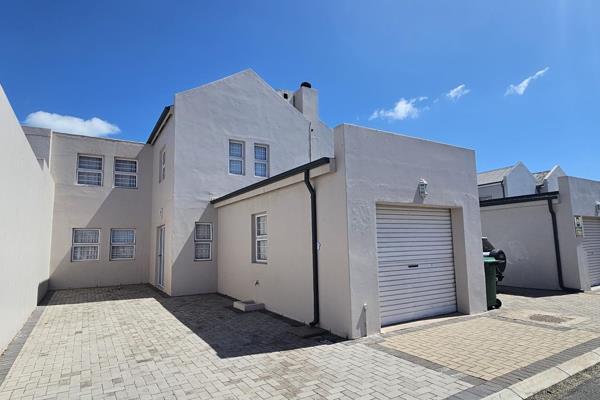 Perfect Corporate rental available in Langebaan
Suitable for a family with 3 children or 3 company employees. Available from 17 Feb to ...