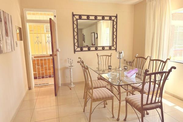 2 Bedroom Flat for Sale in Denlee, Germiston.
The beautiful flat, located on the 1st floor of the complex, features a dining area ...