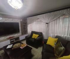 Townhouse for sale in Pretoria North