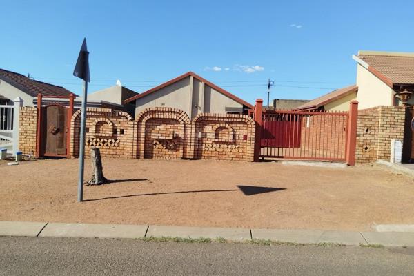 MABOPANE BLOCK X EXT 2-BEDROOM HOME FOR SALE
Selling Price: R540,000
Location: ...