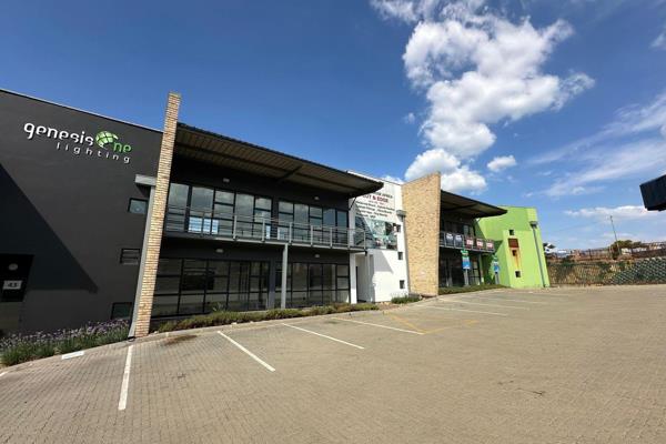 This prime industrial / semi retail unit has fantastic exposure to Malibongwe Drive in ...