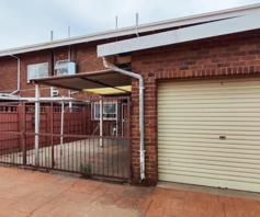 House for sale in Berton Park