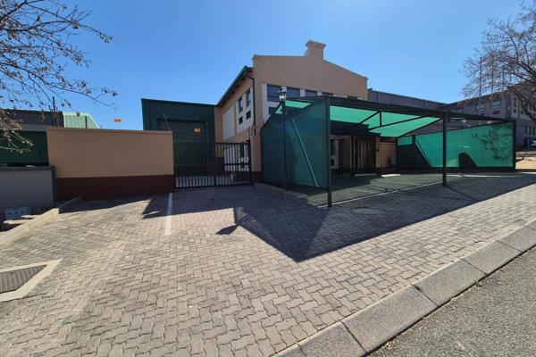 Discover this freshly updated industrial property, ideally located just off the N3 ...