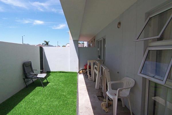 INVESTMENT - R8500 rental potential per month
66m2 ground-floor apartment in a secure ...