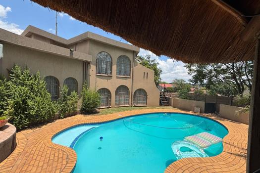 4 Bedroom House for sale in Vanderbijlpark SE 3