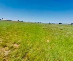 Vacant Land / Plot for sale in Kaydale