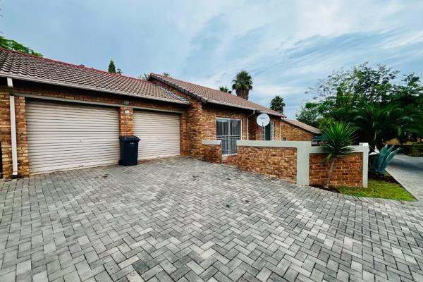 Modern 2 Bedroom 2 Bathroom for Rent at Interlagos Townhouse Complex in Kyalami ...