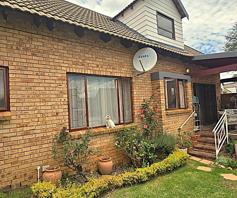 Townhouse for sale in Noordheuwel